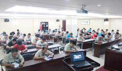 长卷卷云日边来 执笔淡然慷而慨 ——记岳阳米兰体育卓越班组上进建查核